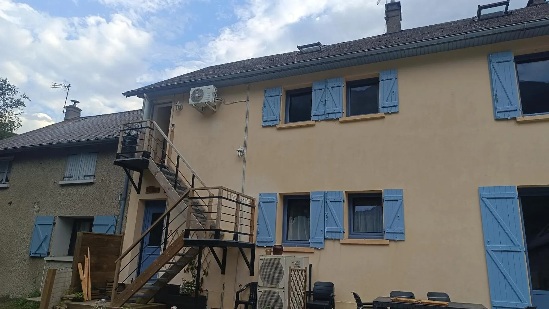Gite Ha-Py Cocon Campan Holiday home